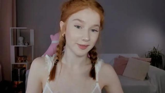 Image 2 of leahsthetics Stream on Chaturbate on 1 month ago