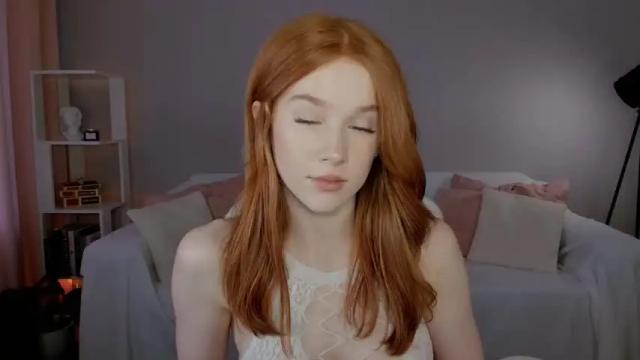 Image 8 of leahsthetics Stream on Chaturbate on 26 days ago