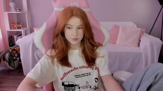 Image 4 of leahsthetics Stream on Chaturbate on 18 days ago