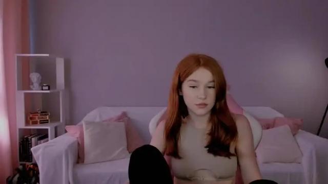 Image 6 of leahsthetics Stream on Chaturbate on 7 months ago