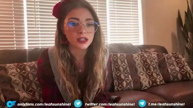 Thumbnail 1, leahsunshine's Stream at Chaturbate, 18 months ago