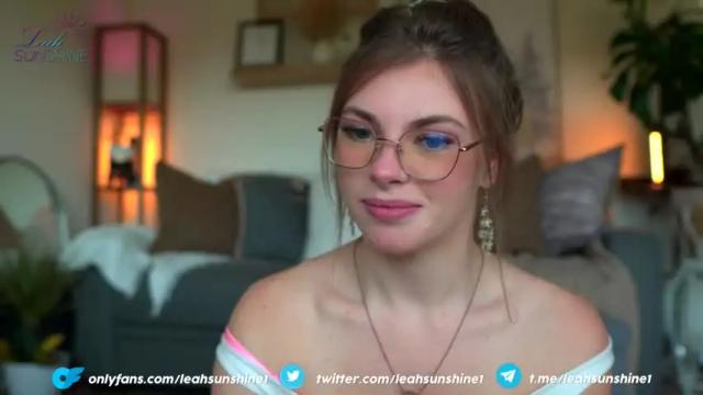 Image 8 of leahsunshine Stream on Chaturbate on 14 months ago