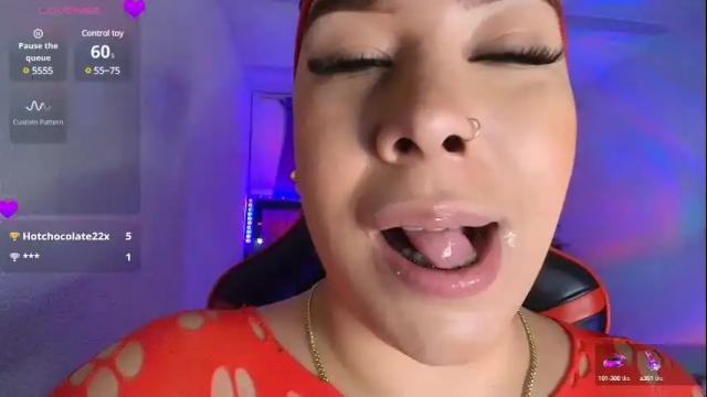 Image 4 of leahtemptation Stream on Chaturbate on 1 month ago