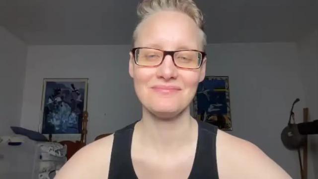 Image 3 of leahwilde Stream on Chaturbate on 19 months ago