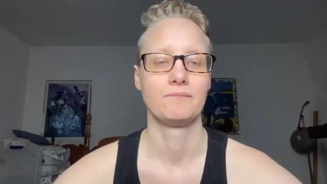 Image 4 of leahwilde Stream on Chaturbate on 19 months ago