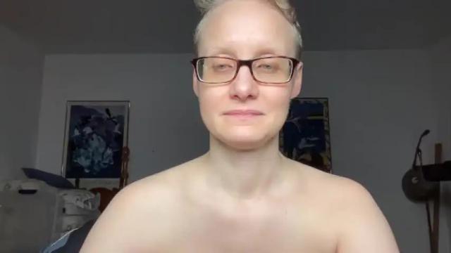 Image 3 of leahwilde Stream on Chaturbate on 17 months ago