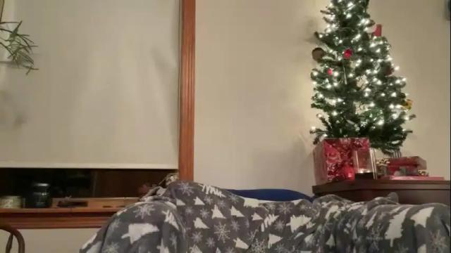 Image 12 of leahwilde Stream on Chaturbate on 16 months ago