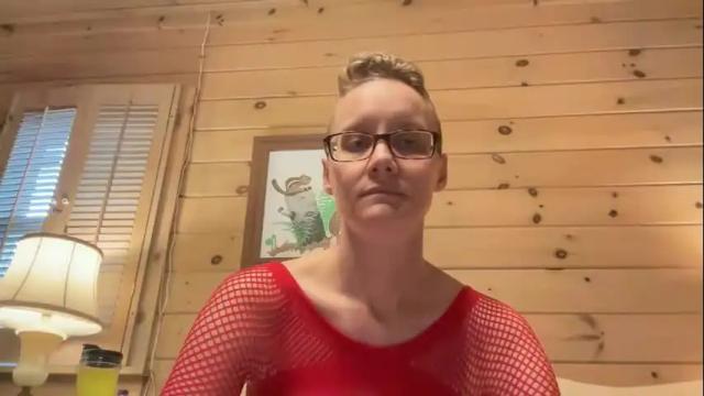 Image 7 of leahwilde Stream on Chaturbate on 3 months ago