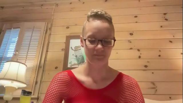Image 8 of leahwilde Stream on Chaturbate on 3 months ago