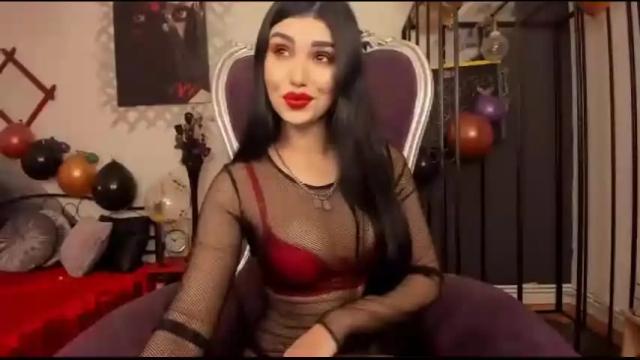 Image 2 of leavonnouire Stream on Chaturbate on 18 months ago