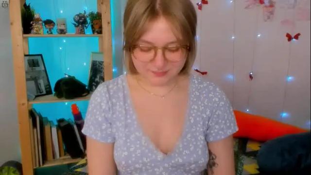 Image 2 of leazy_peasy Stream on Chaturbate on 2 months ago