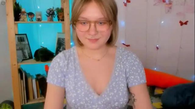 Image 3 of leazy_peasy Stream on Chaturbate on 2 months ago