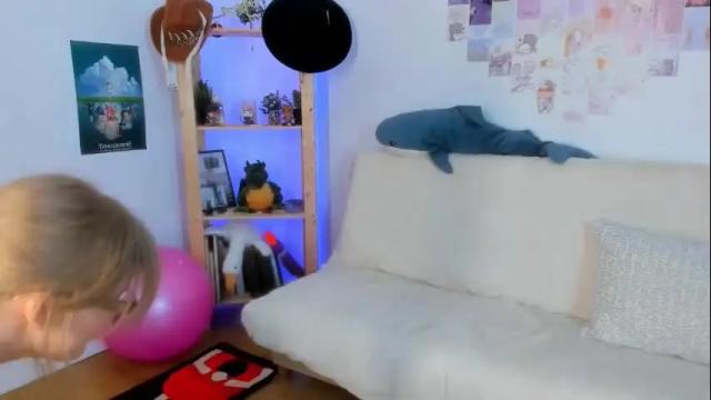Image 12 of leazy_peasy Stream on Chaturbate on 1 month ago