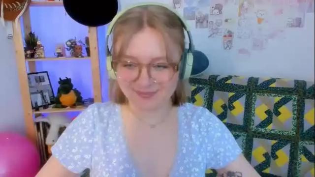 Image 4 of leazy_peasy Stream on Chaturbate on 1 month ago