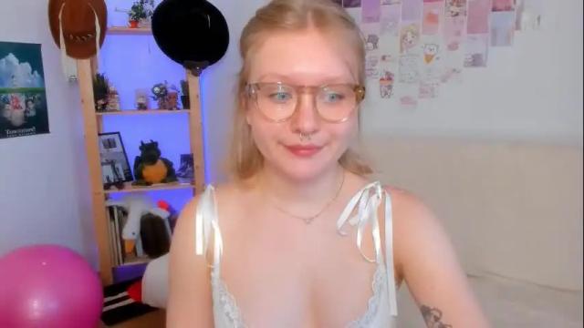 Image 8 of leazy_peasy Stream on Chaturbate on 1 month ago