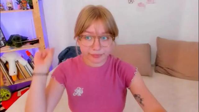 Image 2 of leazy_peasy Stream on Chaturbate on 2 days ago
