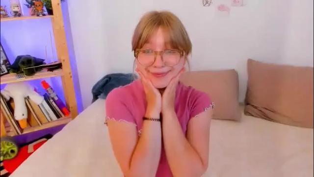 Image 4 of leazy_peasy Stream on Chaturbate on 2 days ago