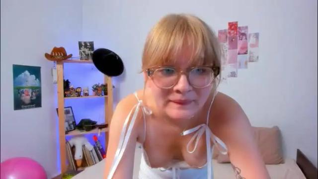 Image 2 of leazy_peasy Stream on Chaturbate on 1 day ago
