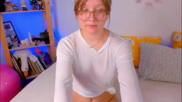 Image 3 of leazy_peasy Stream on Chaturbate on 2 months ago