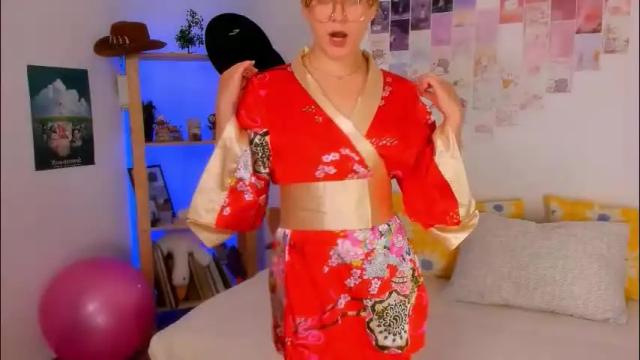 Image 2 of leazy_peasy Stream on Chaturbate on 2 months ago