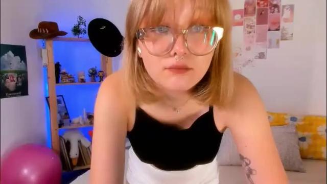 Thumbnail 1, leazy_peasy's Stream at Chaturbate, 2 months ago