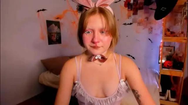 Image 7 of leazy_peasy Stream on Chaturbate on 2 days ago