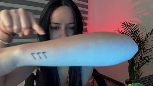 Image 7 of lee_mila Stream on Chaturbate on 6 months ago