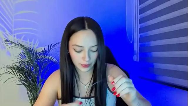 Image 2 of lee_mila Stream on Chaturbate on 5 months ago