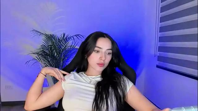 Image 2 of lee_mila Stream on Chaturbate on 4 months ago