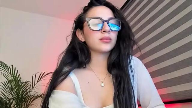 Image 8 of lee_mila Stream on Chaturbate on 4 months ago