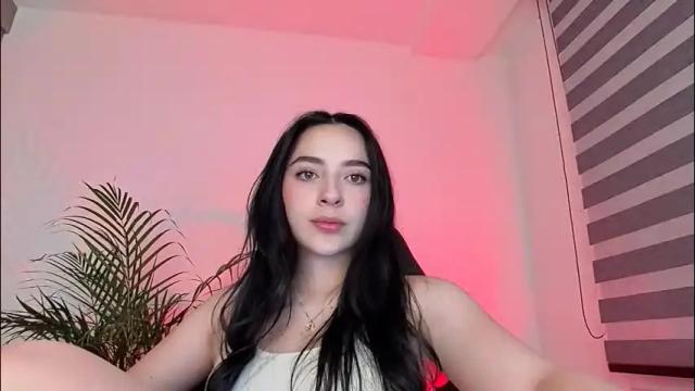 Image 2 of lee_mila Stream on Chaturbate on 1 month ago