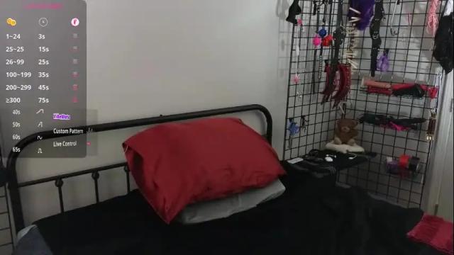 Image 10 of leealba Stream on Chaturbate on 2 months ago