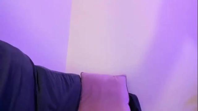 Image 4 of leefoxx Stream on Chaturbate on 1 month ago