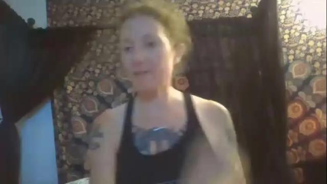 Image 4 of legally_dishonorable Stream on Chaturbate on 12 months ago
