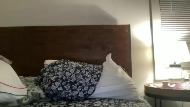 Image 2 of legallybrun91 Stream on Chaturbate on 15 months ago