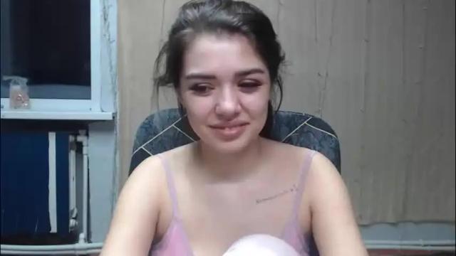 Image 3 of legenda_liya Stream on Chaturbate on 17 days ago