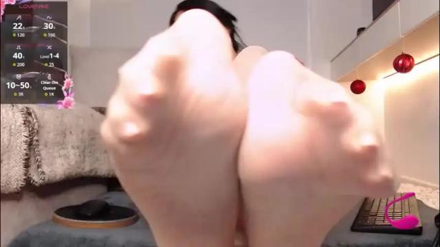 Image 8 of leggartha97 Stream on Chaturbate on 12 days ago