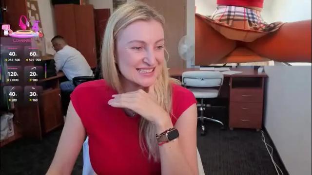 Image 11 of legsl0ng Stream on Chaturbate on 2 months ago