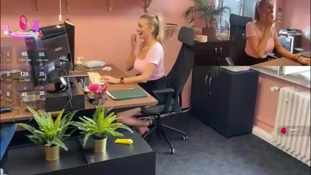 Image 2 of legsl0ng Stream on Chaturbate on 1 month ago