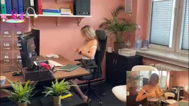 Image 11 of legsl0ng Stream on Chaturbate on 1 month ago