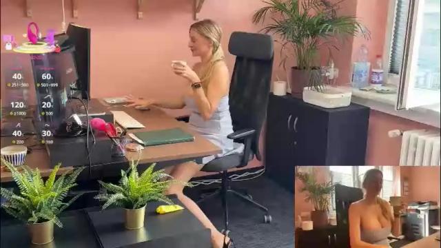 Image 7 of legsl0ng Stream on Chaturbate on 1 month ago