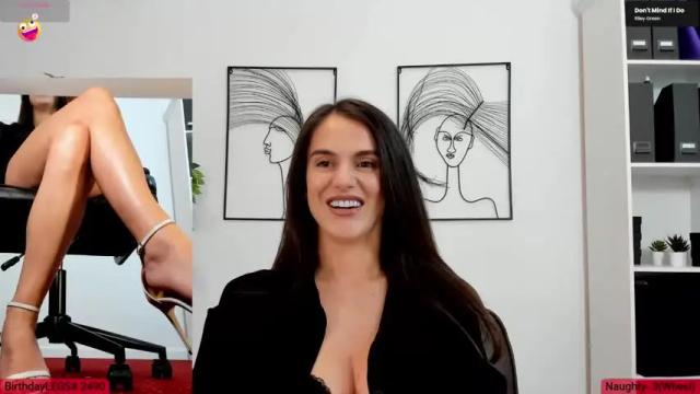 Image 4 of legswattitude Stream on Chaturbate on 1 month ago