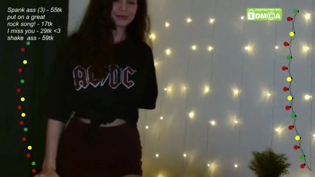 Image 6 of leia_bell Stream on Chaturbate on 12 months ago