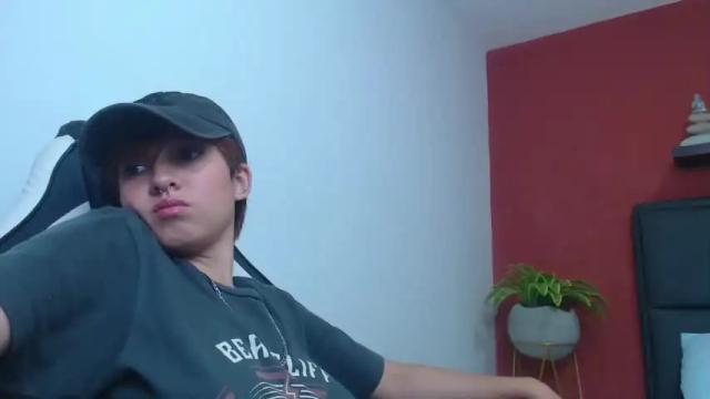 Thumbnail 2, leia_white_'s Stream at Chaturbate, 17 months ago