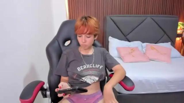 Thumbnail 1, leia_white_'s Stream at Chaturbate, 17 months ago
