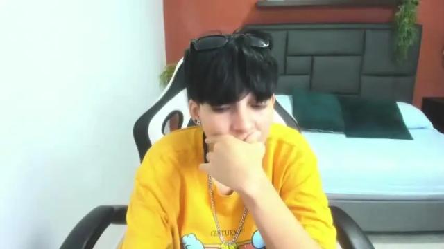 Image 7 of leia_white_ Stream on Chaturbate on 16 months ago