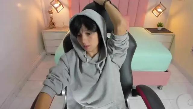Image 4 of leia_wt Stream on Chaturbate on 13 months ago