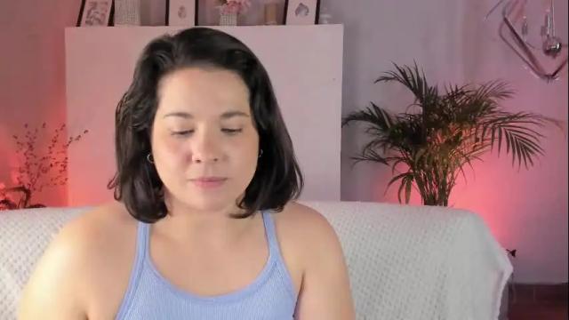 Image 7 of leiablack_ Stream on Chaturbate on 9 months ago