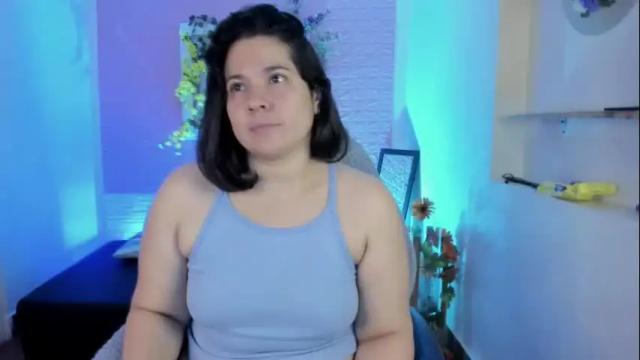 Image 8 of leiablack_ Stream on Chaturbate on 27 days ago