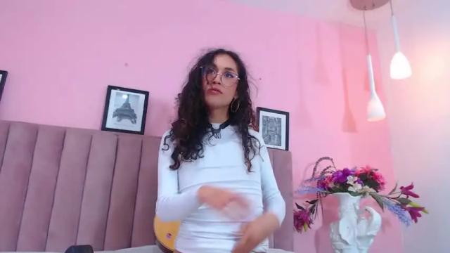 Image 6 of leiahpreston Stream on Chaturbate on 15 months ago
